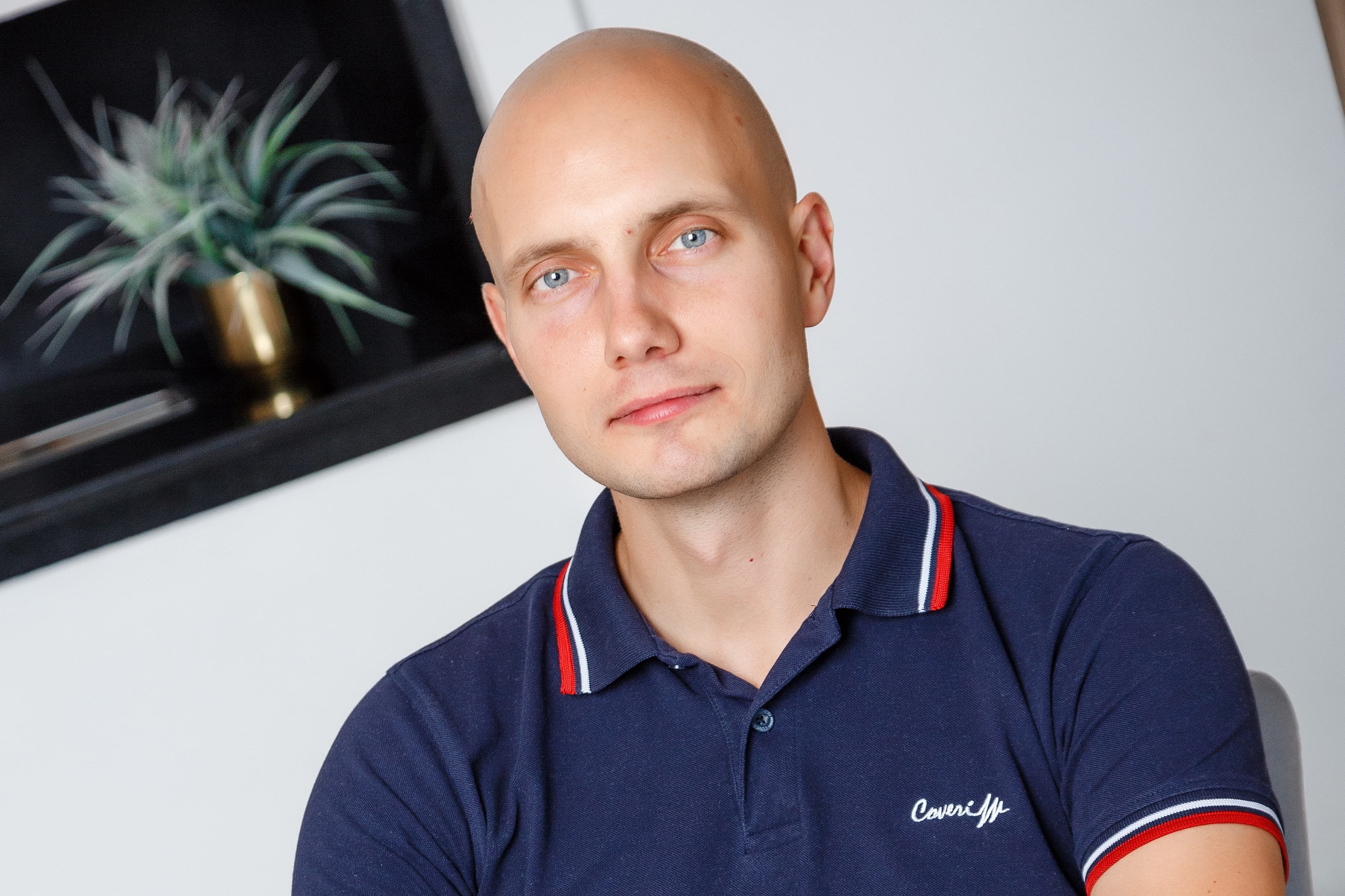 Константин Хохрин
